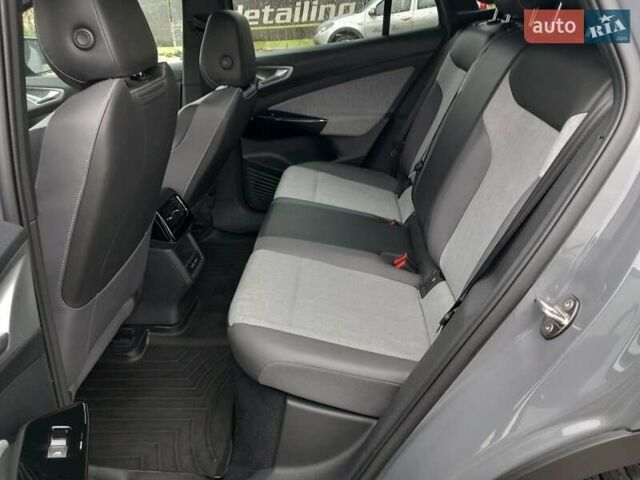 Серый Фольксваген ID.4, объемом двигателя 0 л и пробегом 62 тыс. км за 21900 $, фото 25 на Automoto.ua