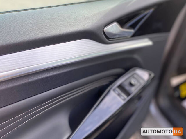 Серый Фольксваген ID.4, объемом двигателя 85 л и пробегом 30 тыс. км за 26999 $, фото 11 на Automoto.ua