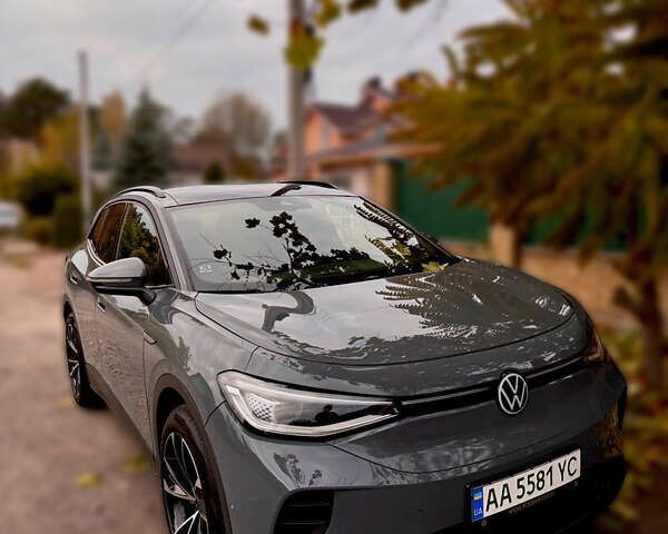 Серый Фольксваген ID.4, объемом двигателя 0 л и пробегом 14 тыс. км за 25000 $, фото 2 на Automoto.ua