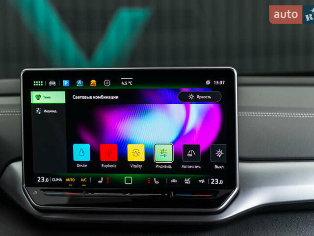 Серый Фольксваген ID.4, объемом двигателя 0 л и пробегом 1 тыс. км за 35500 $, фото 41 на Automoto.ua