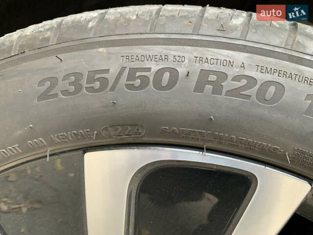 Сірий Фольксваген ID.4, об'ємом двигуна 0 л та пробігом 17 тис. км за 25300 $, фото 21 на Automoto.ua