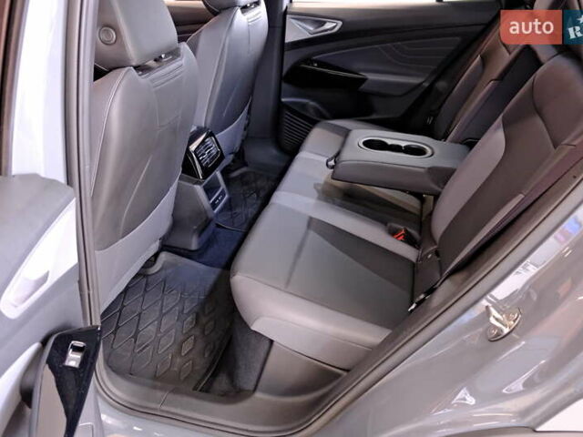 Серый Фольксваген ID.4, объемом двигателя 0 л и пробегом 13 тыс. км за 29900 $, фото 30 на Automoto.ua