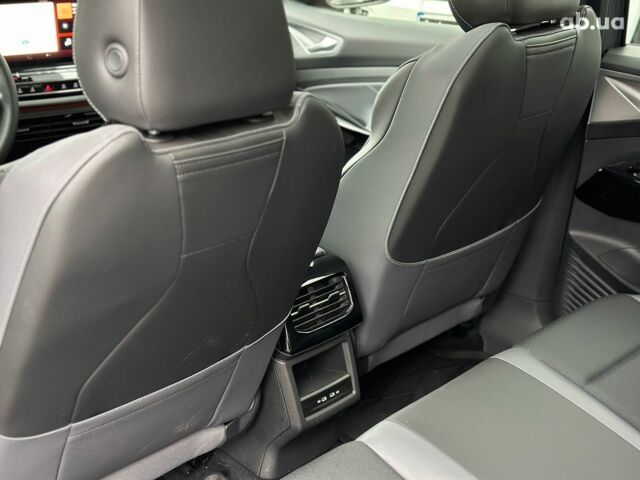 Серый Фольксваген ID.4, объемом двигателя 0 л и пробегом 3 тыс. км за 29990 $, фото 17 на Automoto.ua