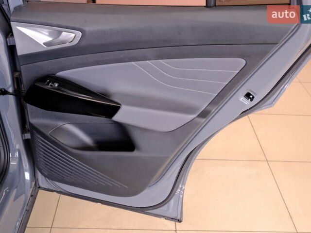 Серый Фольксваген ID.4, объемом двигателя 0 л и пробегом 13 тыс. км за 29900 $, фото 33 на Automoto.ua