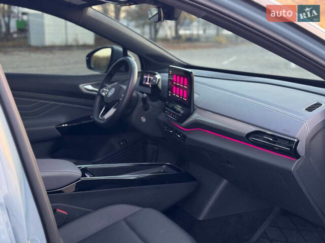 Серый Фольксваген ID.4, объемом двигателя 0 л и пробегом 11 тыс. км за 25500 $, фото 4 на Automoto.ua