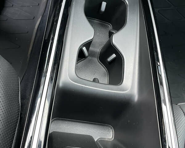 Серый Фольксваген ID.4, объемом двигателя 0 л и пробегом 13 тыс. км за 29000 $, фото 19 на Automoto.ua