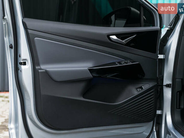 Серый Фольксваген ID.4, объемом двигателя 0 л и пробегом 1 тыс. км за 35500 $, фото 22 на Automoto.ua