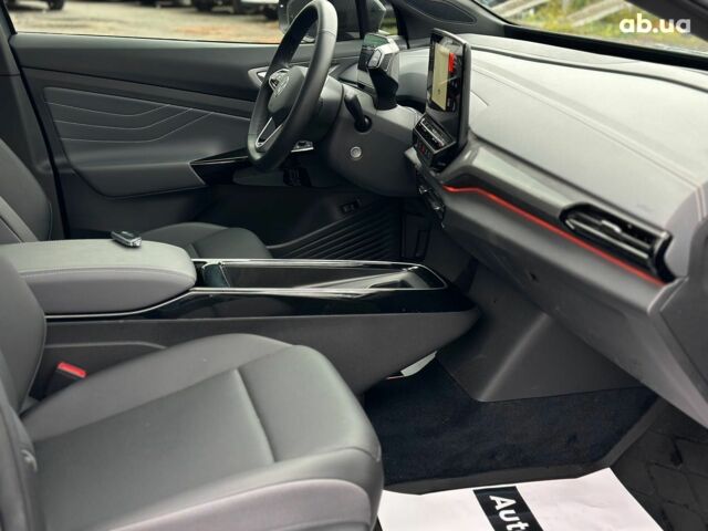 Серый Фольксваген ID.4, объемом двигателя 0 л и пробегом 3 тыс. км за 29990 $, фото 30 на Automoto.ua