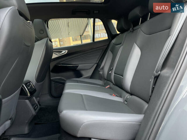 Серый Фольксваген ID.4, объемом двигателя 0 л и пробегом 13 тыс. км за 29000 $, фото 34 на Automoto.ua