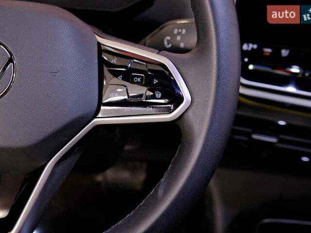 Серый Фольксваген ID.4, объемом двигателя 0 л и пробегом 13 тыс. км за 29900 $, фото 18 на Automoto.ua