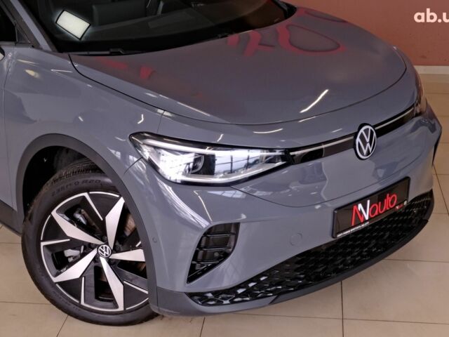Серый Фольксваген ID.4, объемом двигателя 0 л и пробегом 13 тыс. км за 29900 $, фото 2 на Automoto.ua