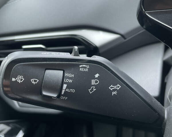 Серый Фольксваген ID.4, объемом двигателя 0 л и пробегом 13 тыс. км за 29000 $, фото 22 на Automoto.ua