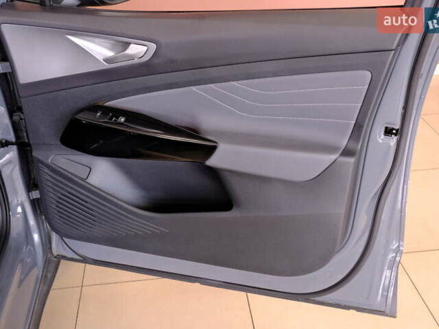 Серый Фольксваген ID.4, объемом двигателя 0 л и пробегом 13 тыс. км за 29900 $, фото 37 на Automoto.ua