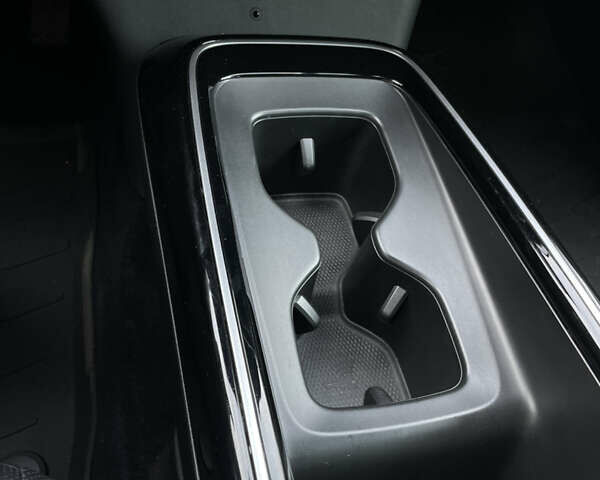 Серый Фольксваген ID.4, объемом двигателя 0 л и пробегом 13 тыс. км за 29000 $, фото 36 на Automoto.ua