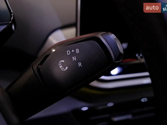 Серый Фольксваген ID.4, объемом двигателя 0 л и пробегом 13 тыс. км за 29900 $, фото 20 на Automoto.ua