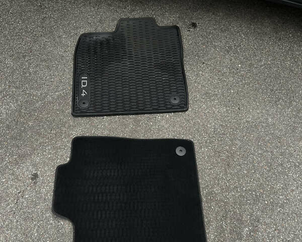 Синий Фольксваген ID.4, объемом двигателя 0 л и пробегом 37 тыс. км за 24000 $, фото 45 на Automoto.ua