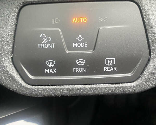 Синий Фольксваген ID.4, объемом двигателя 0 л и пробегом 40 тыс. км за 25000 $, фото 21 на Automoto.ua