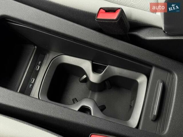 Синий Фольксваген ID.4, объемом двигателя 0 л и пробегом 20 тыс. км за 23900 $, фото 30 на Automoto.ua