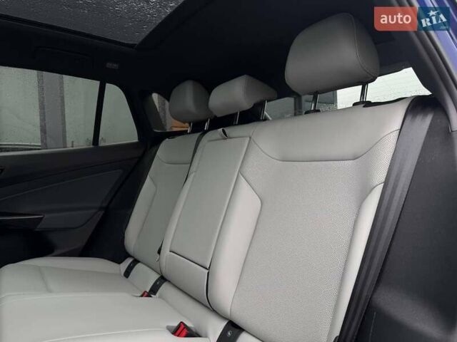 Синий Фольксваген ID.4, объемом двигателя 0 л и пробегом 20 тыс. км за 23900 $, фото 45 на Automoto.ua