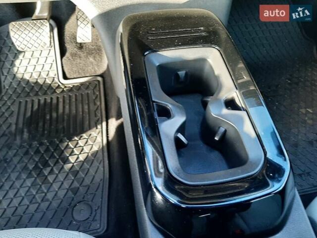 Синій Фольксваген ID.4, об'ємом двигуна 0 л та пробігом 41 тис. км за 28300 $, фото 20 на Automoto.ua