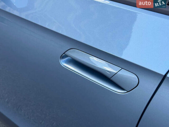 Синий Фольксваген ID.4, объемом двигателя 0 л и пробегом 15 тыс. км за 28900 $, фото 15 на Automoto.ua