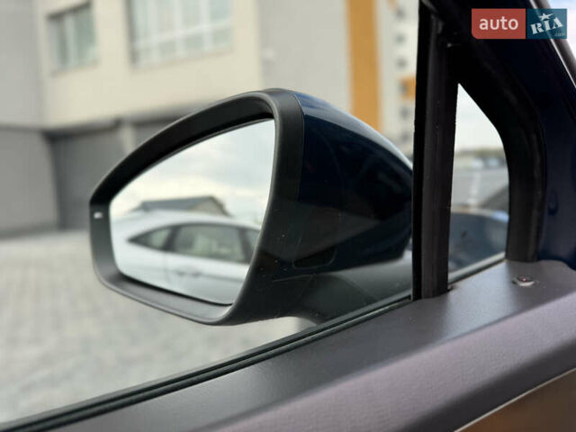 Синий Фольксваген ID.4, объемом двигателя 0 л и пробегом 5 тыс. км за 22499 $, фото 57 на Automoto.ua