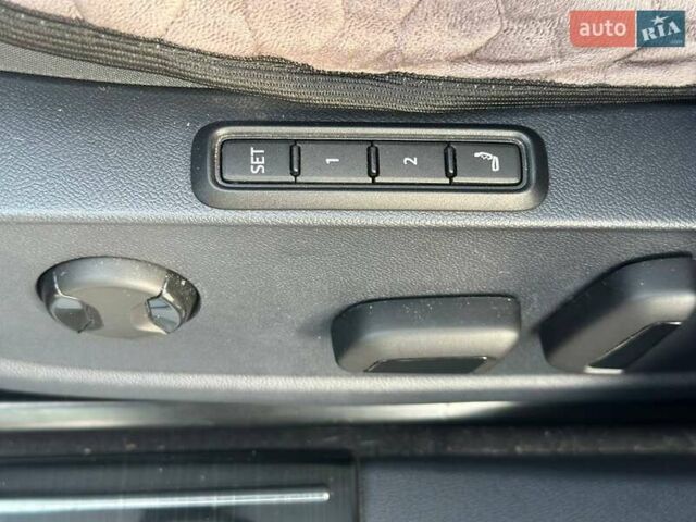 Синий Фольксваген ID.4, объемом двигателя 0 л и пробегом 30 тыс. км за 26500 $, фото 28 на Automoto.ua