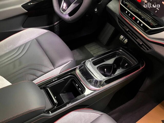 Белый Фольксваген ID.4 Crozz, объемом двигателя 0 л и пробегом 1 тыс. км за 44000 $, фото 11 на Automoto.ua