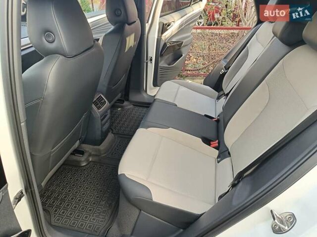 Белый Фольксваген ID.4 Crozz, объемом двигателя 0 л и пробегом 76 тыс. км за 20300 $, фото 22 на Automoto.ua