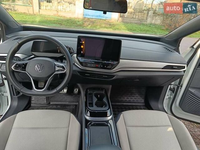 Белый Фольксваген ID.4 Crozz, объемом двигателя 0 л и пробегом 76 тыс. км за 20300 $, фото 26 на Automoto.ua