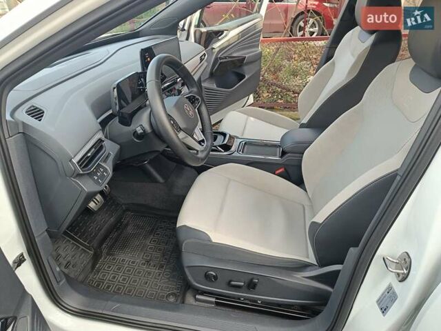 Белый Фольксваген ID.4 Crozz, объемом двигателя 0 л и пробегом 76 тыс. км за 20300 $, фото 15 на Automoto.ua