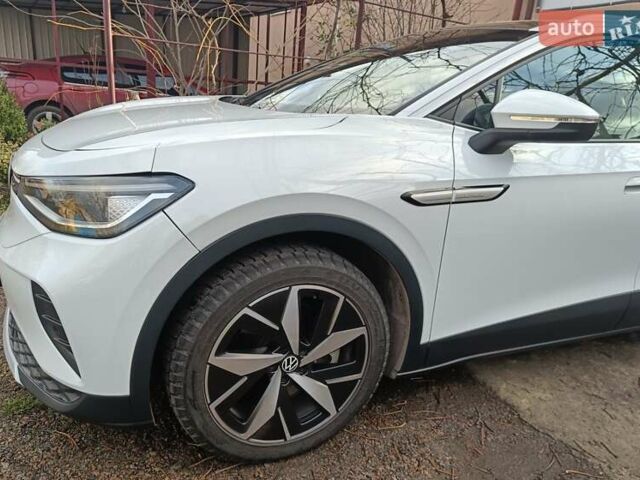 Белый Фольксваген ID.4 Crozz, объемом двигателя 0 л и пробегом 76 тыс. км за 20300 $, фото 4 на Automoto.ua