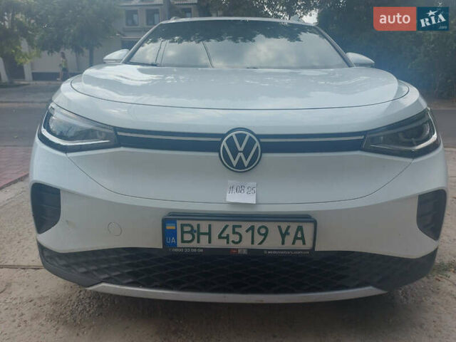 Белый Фольксваген ID.4 Crozz, объемом двигателя 0 л и пробегом 180 тыс. км за 22500 $, фото 1 на Automoto.ua