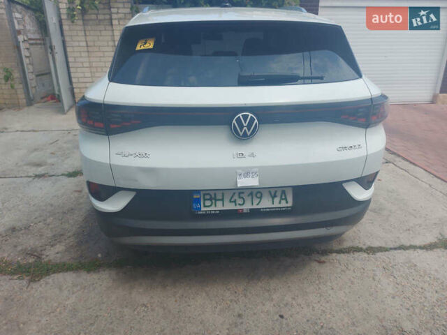 Белый Фольксваген ID.4 Crozz, объемом двигателя 0 л и пробегом 180 тыс. км за 22500 $, фото 2 на Automoto.ua