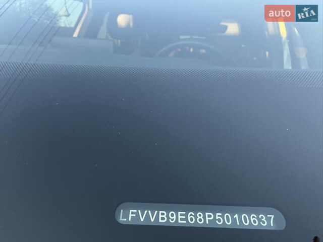 Білий Фольксваген ID.4 Crozz, об'ємом двигуна 0 л та пробігом 60 тис. км за 24500 $, фото 29 на Automoto.ua