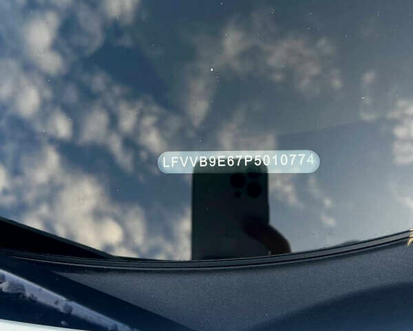 Фольксваген ID.4 Crozz 2023 у Полтаві на Automoto.ua Білий Фольксваген ID.4 Crozz, об'ємом двигуна 0 л та пробігом 60 тис. км за 25000 $, фото 15 на Automoto.ua