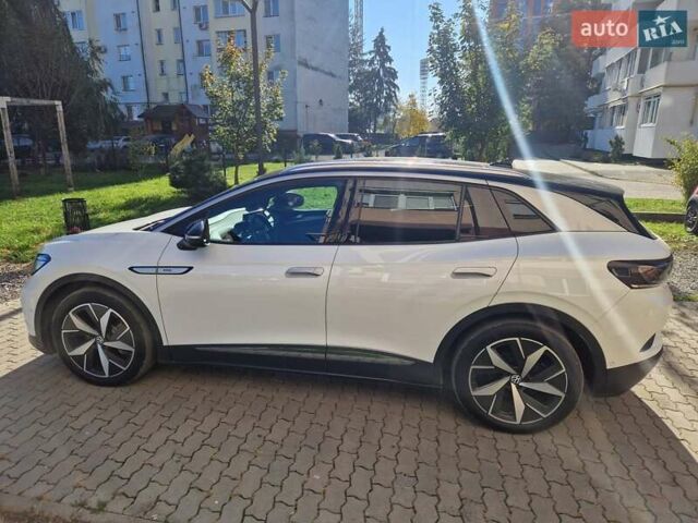 Білий Фольксваген ID.4 Crozz, об'ємом двигуна 0 л та пробігом 28 тис. км за 26999 $, фото 3 на Automoto.ua