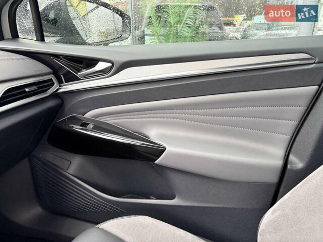 Белый Фольксваген ID.4 Crozz, объемом двигателя 0 л и пробегом 22 тыс. км за 25600 $, фото 10 на Automoto.ua