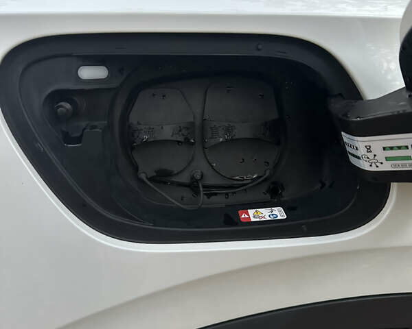 Білий Фольксваген ID.4 Crozz, об'ємом двигуна 0 л та пробігом 60 тис. км за 24500 $, фото 25 на Automoto.ua