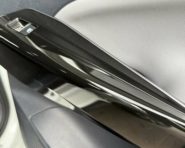 Фольксваген ID.4 Crozz 2023 у Полтаві на Automoto.ua Білий Фольксваген ID.4 Crozz, об'ємом двигуна 0 л та пробігом 60 тис. км за 25000 $, фото 37 на Automoto.ua