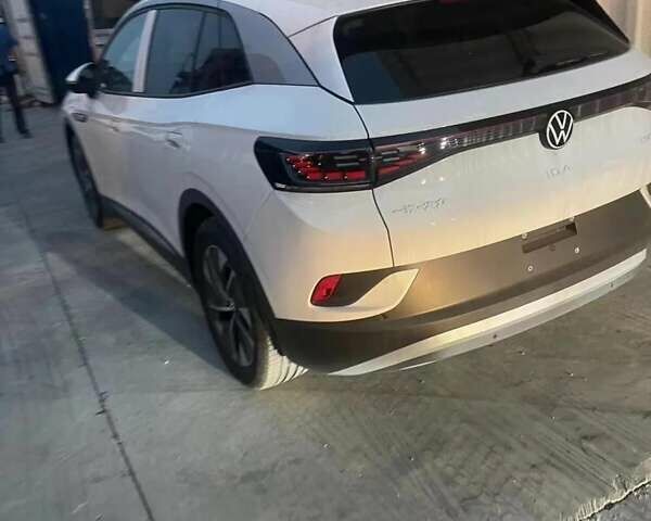 Білий Фольксваген ID.4 Crozz, об'ємом двигуна 0 л та пробігом 1 тис. км за 28500 $, фото 6 на Automoto.ua