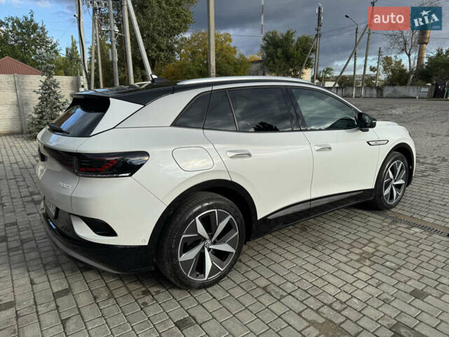 Белый Фольксваген ID.4 Crozz, объемом двигателя 0 л и пробегом 1 тыс. км за 29500 $, фото 7 на Automoto.ua