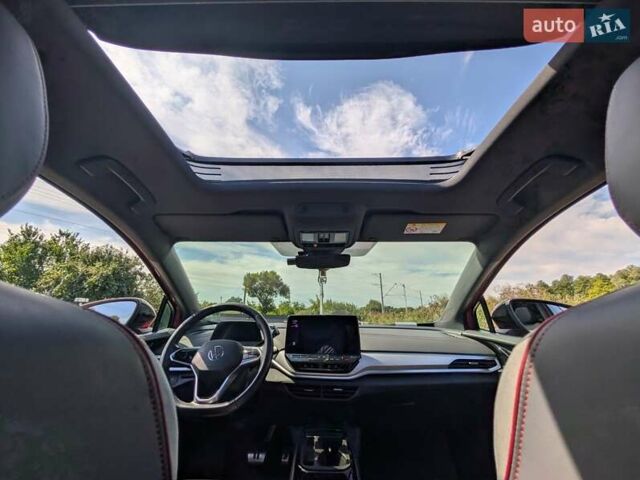 Красный Фольксваген ID.4 Crozz, объемом двигателя 0 л и пробегом 48 тыс. км за 25600 $, фото 19 на Automoto.ua