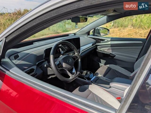 Красный Фольксваген ID.4 Crozz, объемом двигателя 0 л и пробегом 48 тыс. км за 25600 $, фото 11 на Automoto.ua