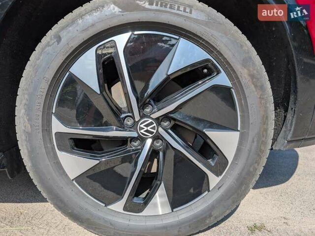 Красный Фольксваген ID.4 Crozz, объемом двигателя 0 л и пробегом 48 тыс. км за 25600 $, фото 34 на Automoto.ua