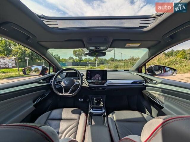 Красный Фольксваген ID.4 Crozz, объемом двигателя 0 л и пробегом 48 тыс. км за 25600 $, фото 18 на Automoto.ua