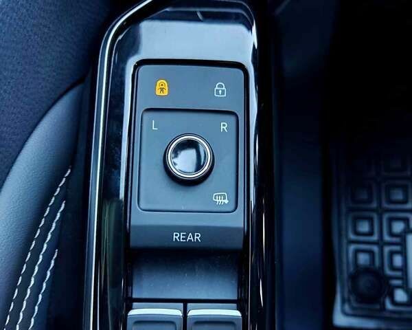 Фольксваген ID.4 Crozz, объемом двигателя 0 л и пробегом 1 тыс. км за 36180 $, фото 16 на Automoto.ua