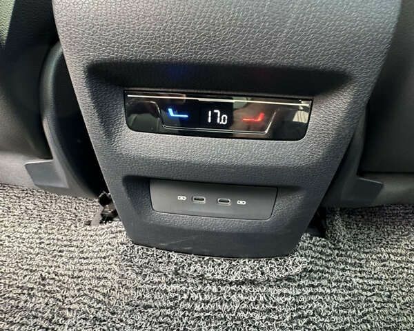 Фольксваген ID.4 Crozz, объемом двигателя 0 л и пробегом 23 тыс. км за 28400 $, фото 26 на Automoto.ua