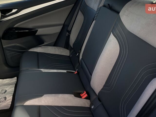 купить новое авто Фольксваген ID.4 Crozz 2024 года от официального дилера E-SKM Черкаси Фольксваген фото