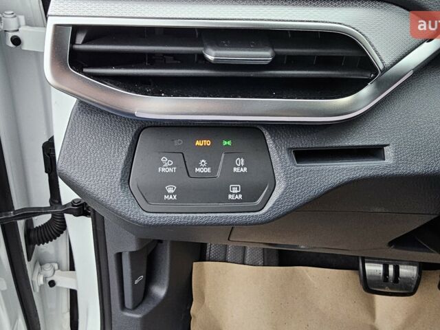 купити нове авто Фольксваген ID.4 Crozz 2024 року від офіційного дилера Максим Путрівка Фольксваген фото